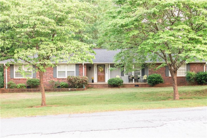 Property image 2 at 301 Loblolly Drive, Anderson, SC 29625