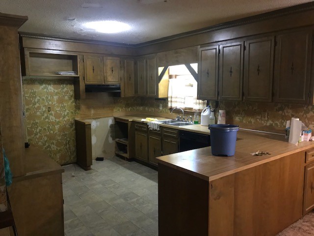 Property image 3 at 411 Ponce De Leon Drive, Anderson, SC 29621