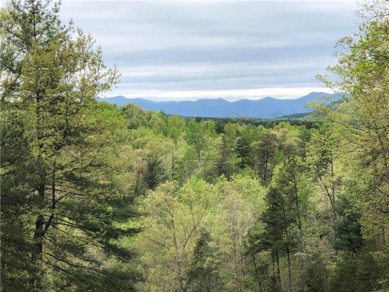 Property image 5 at 312 Scharlin Drive, Pickens, SC 29671