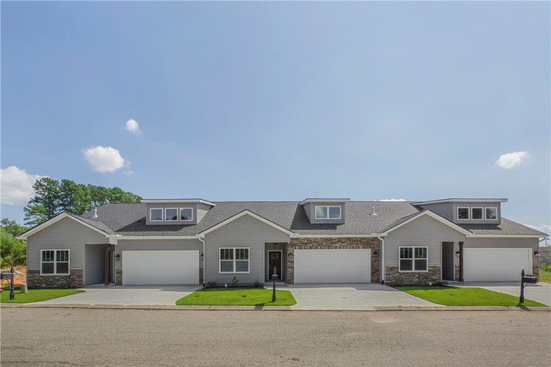 Property image 2 at 115 Ventura Street, Anderson, SC 29621