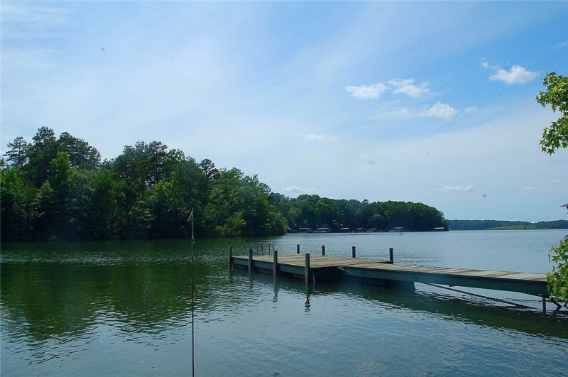 Property image 2 at 430 Dogwood Lane, Townville, SC 29689