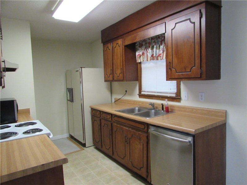 Property image 4 at 303 Spring Forest Drive, Central, SC 29630