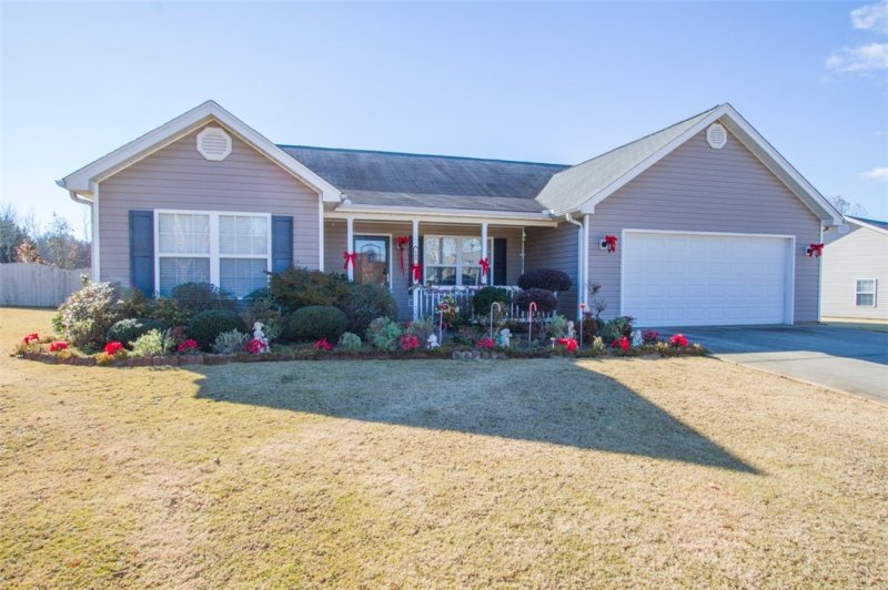 Property image 2 at 109 Kensett Drive, Williamston, SC 29697