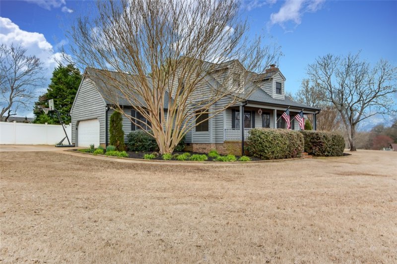 Property image 3 at 367 Green Hill Drive, Anderson, SC 29621