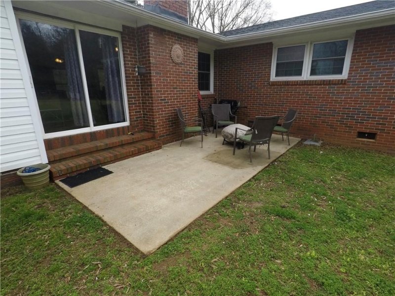 Property image 5 at 106 Wedgewood Drive, Anderson, SC 29621