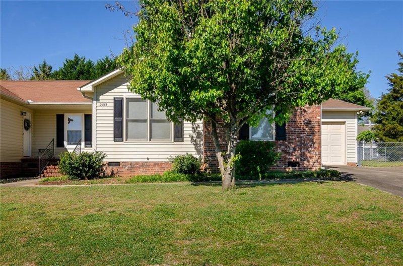 Property image 3 at 2319 Annandale Drive, Anderson, SC 29621