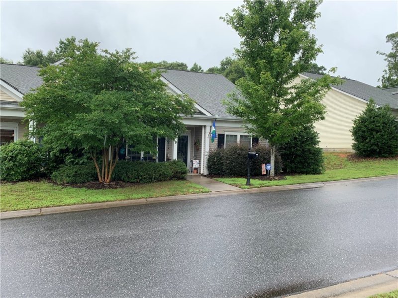 Property image 2 at 110 Heritage Place Drive, Pendleton, SC 29670