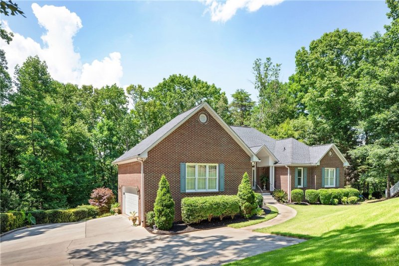 Property image 3 at 120 Egret Landing, Anderson, SC 29625