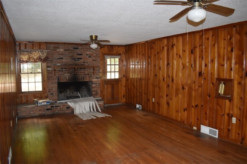 Property image 4 at 1109 Reed Road, Anderson, SC 29621