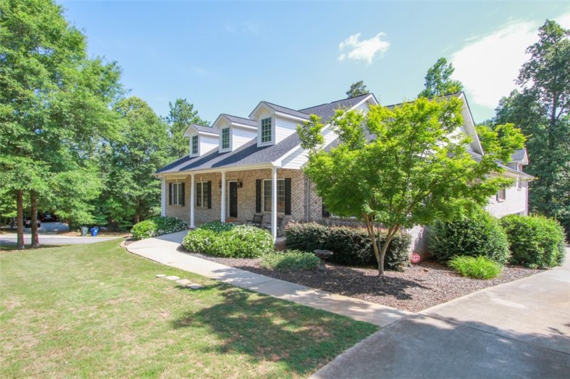 Property image 3 at 132 Wycombe Drive, Anderson, SC 29621