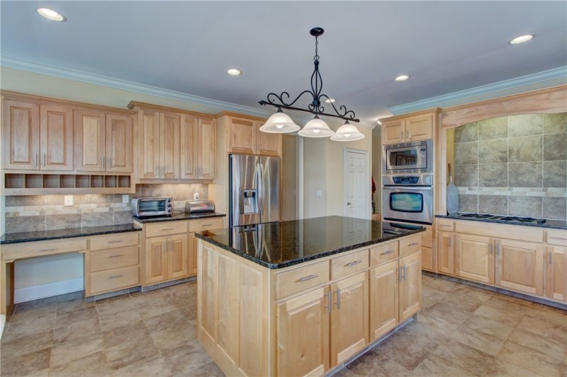 Property image 5 at 627 Seminole Point Road, Fair Play, SC 29643