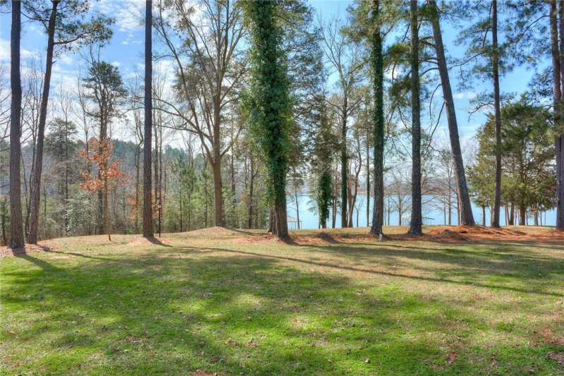 Property image 4 at 429 Island Point Road, Starr, SC 29684