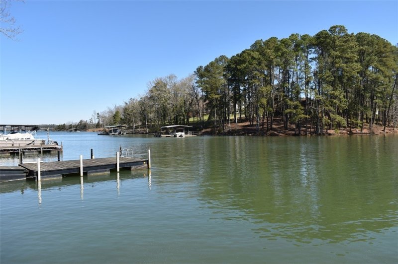 Property image 3 at 401 Edgewater Drive, Anderson, SC 29626