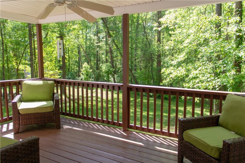 Property image 4 at 30261 Winchester Drive, Seneca, SC 29678