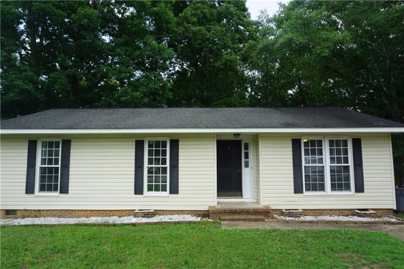 Property image 2 at 9 Ridge Court, Williamston, SC 29697