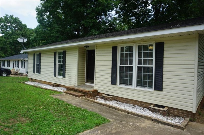 Property image 3 at 9 Ridge Court, Williamston, SC 29697