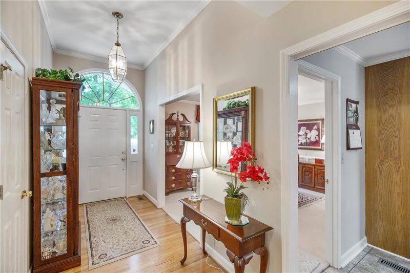 Property image 2 at 202 Oak Hollow, Pendleton, SC 29670