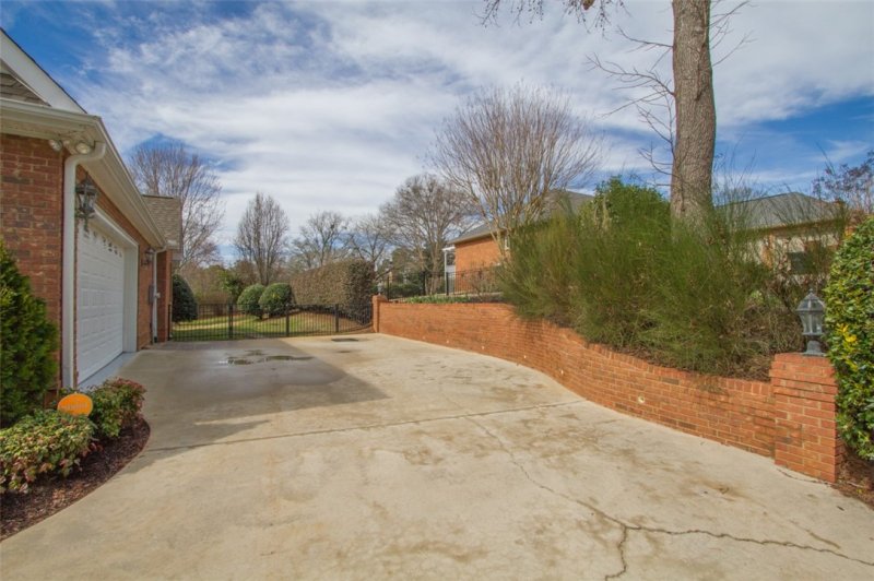 Property image 4 at 504 Brittany Park, Anderson, SC 29621