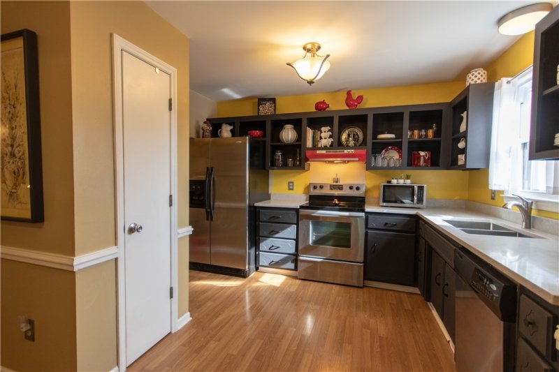 Property image 3 at 100C SUNNINGDALE Court, Easley, SC 29642