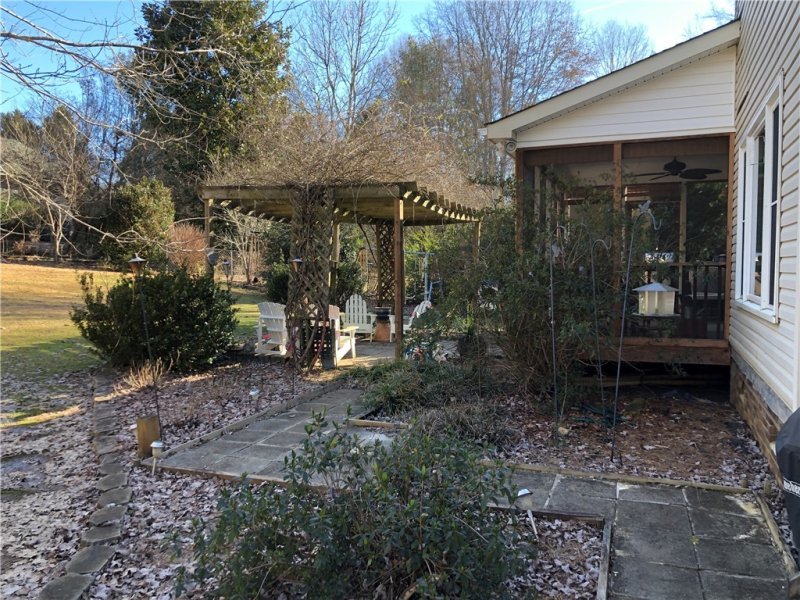 Property image 2 at 107 Shaftsbury Road, Clemson, SC 29631
