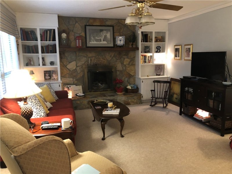 Property image 3 at 107 Shaftsbury Road, Clemson, SC 29631