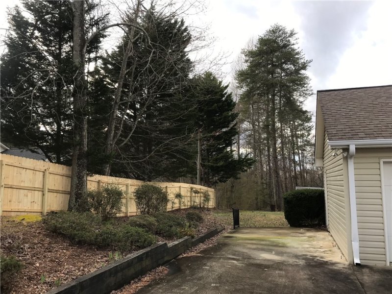 Property image 4 at 716 Crestview Drive, Seneca, SC 29678