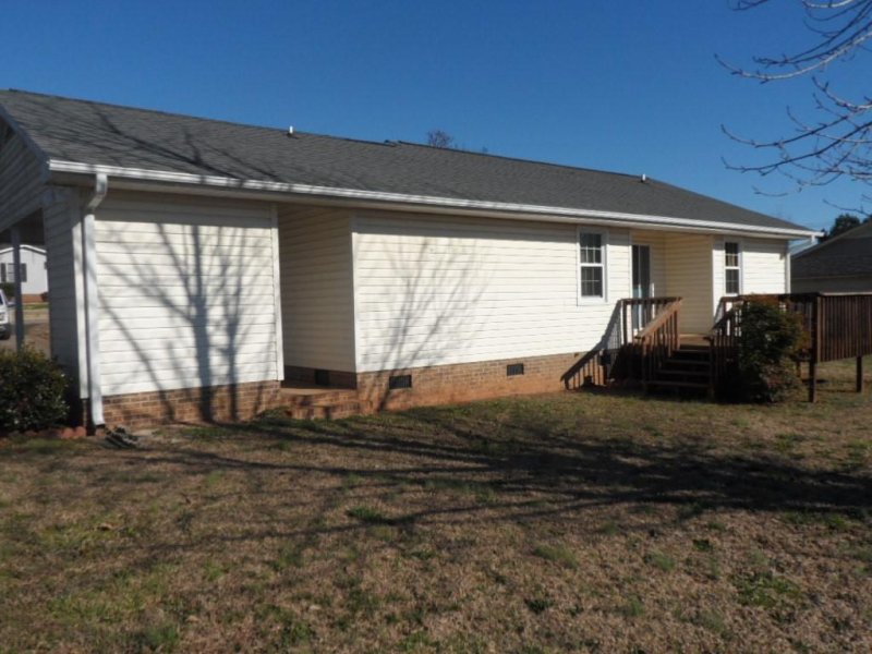 Property image 4 at 518 Chauga Drive, Anderson, SC 29626