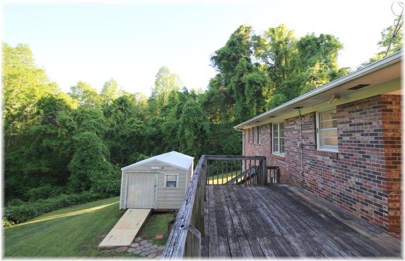 Property image 4 at 309 Forest Acres Circle, Walhalla, SC 29691