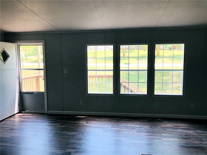 Property image 4 at 110 Surry Drive, Liberty, SC 29657