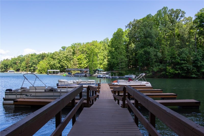 Property image 5 at 102 Pinnacle Pointe Dr/ Lot 1, Seneca, SC 29672