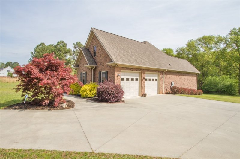 Property image 3 at 113 Cedar Springs, Belton, SC 29627