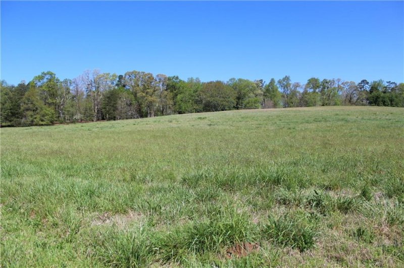 Property image 4 at 3000 Barefoot Trail, Anderson, SC 29621