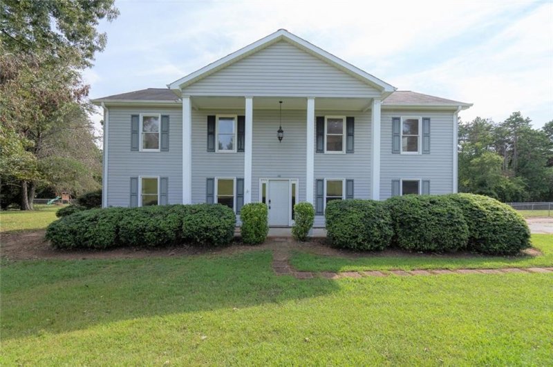 Property image 5 at 104 Clairewood Circle, Greenville, SC 29615