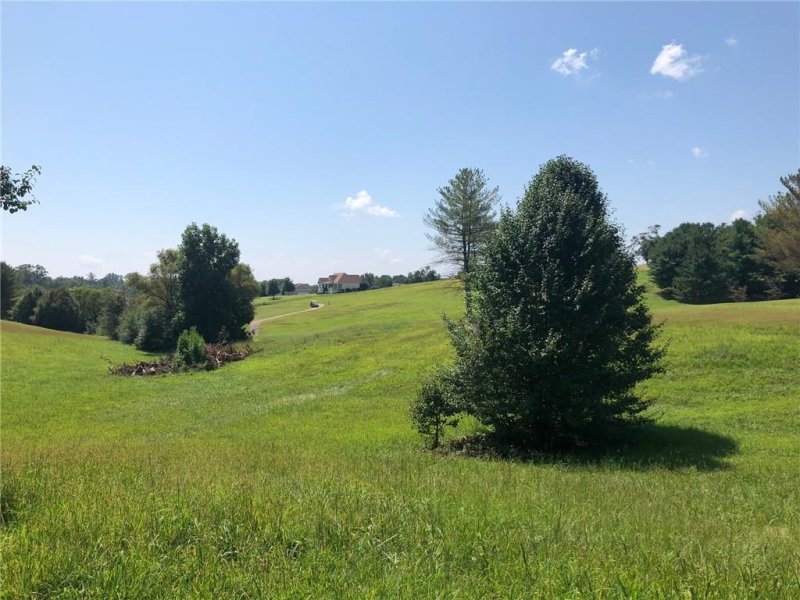 Property image 4 at 5-32 Troon Lane, Walhalla, SC 29691