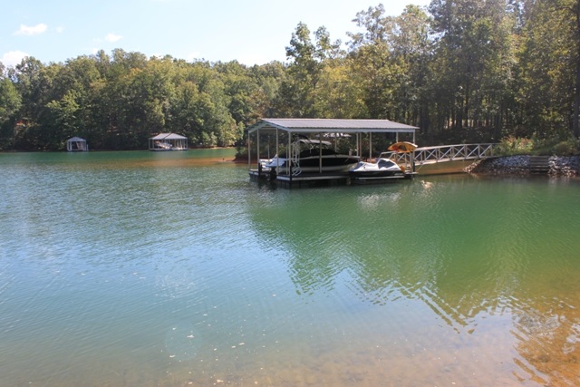 Property image 4 at 112 Pointe Harbor Road, Seneca, SC 29672