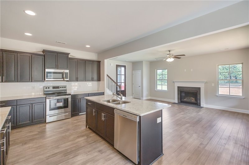 Property image 3 at 141 Saddle Brook Drive, Anderson, SC 29625