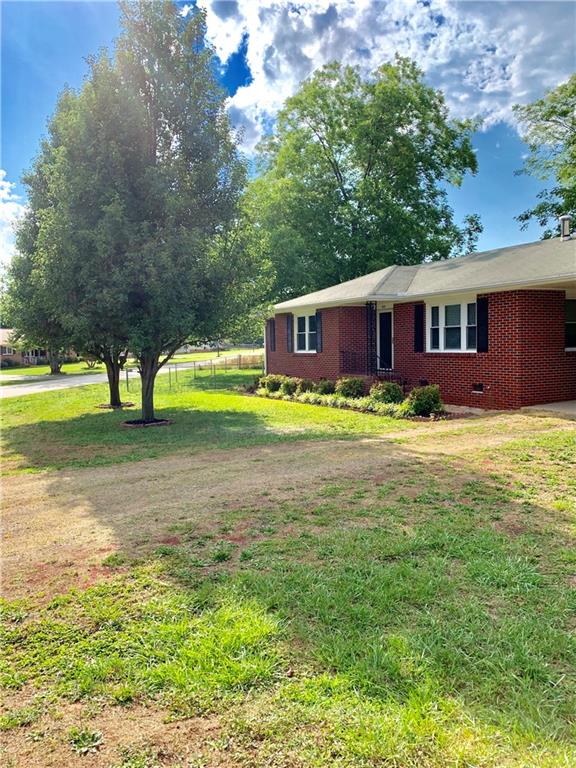 Property image 4 at 604 Cheyenne Street, Anderson, SC 29626