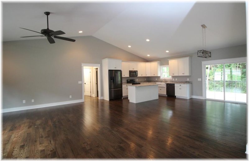 Property image 5 at 102 Central Drive, Seneca, SC 29672