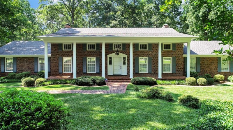 108 Heritage Drive
