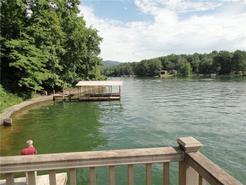 Property image 2 at 243 Jumping Branch Road, Tamassee, SC 29686