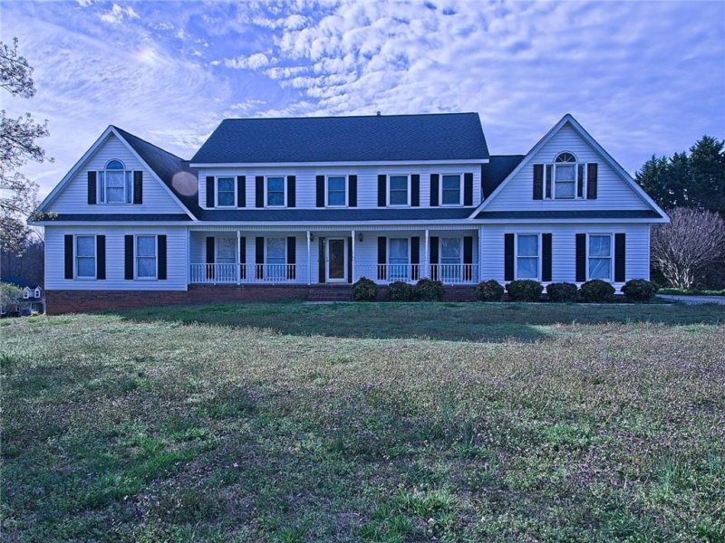 101 Wren Crossing Court