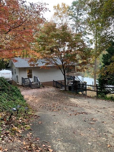 Property image 3 at 281 Lake Cheohee Road, Tamassee, SC 29686