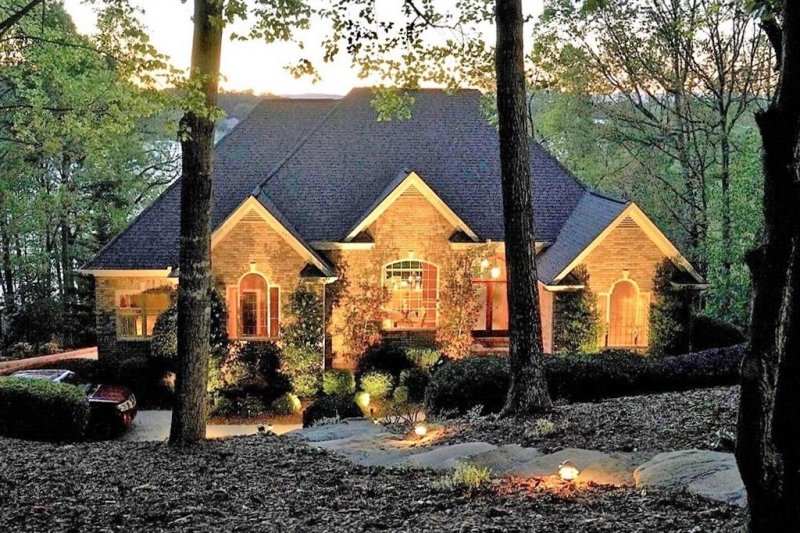 Property image 3 at 504 Viewpoint Court, Seneca, SC 29672