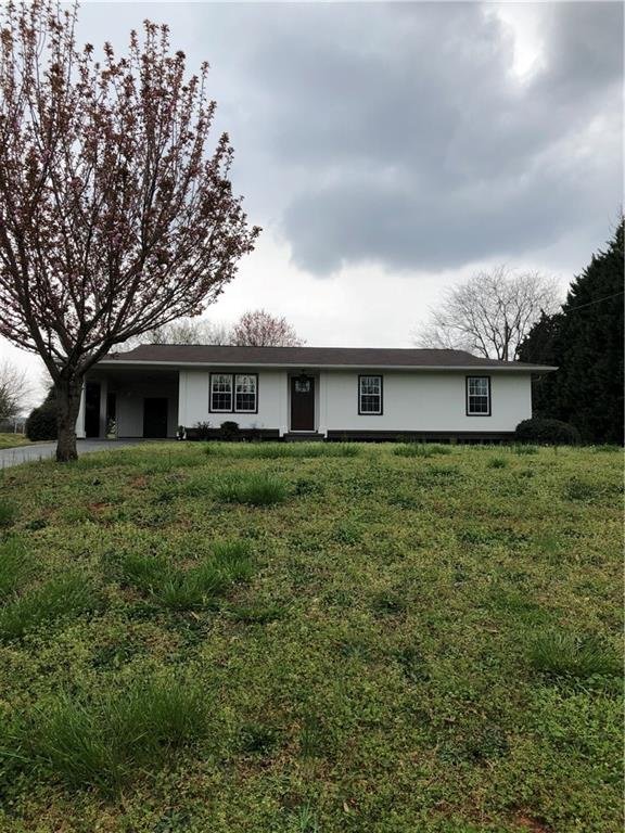 Property image 4 at 5025 Corinth Drive, Seneca, SC 29672