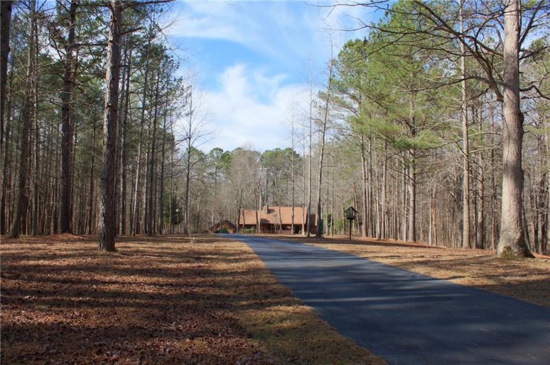 Property image 4 at 1104 Meadow Road, Townville, SC 29689