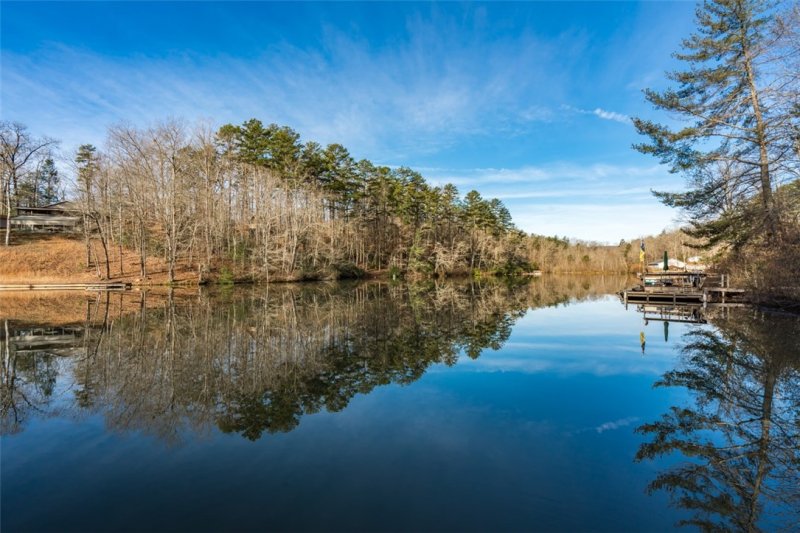 Property image 2 at 649 North Lake Drive, Salem, SC 29676