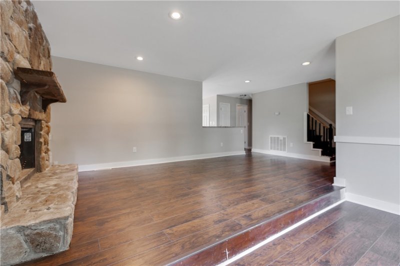 Property image 5 at 1407 Old Ivy Road, Anderson, SC 29621