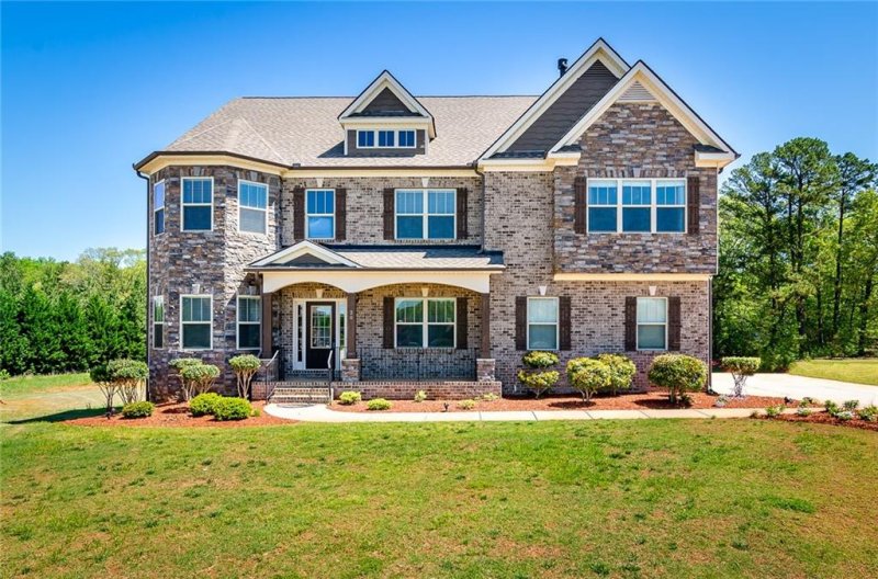 Property image 2 at 20 Old American Boulevard, Pendleton, SC 29670