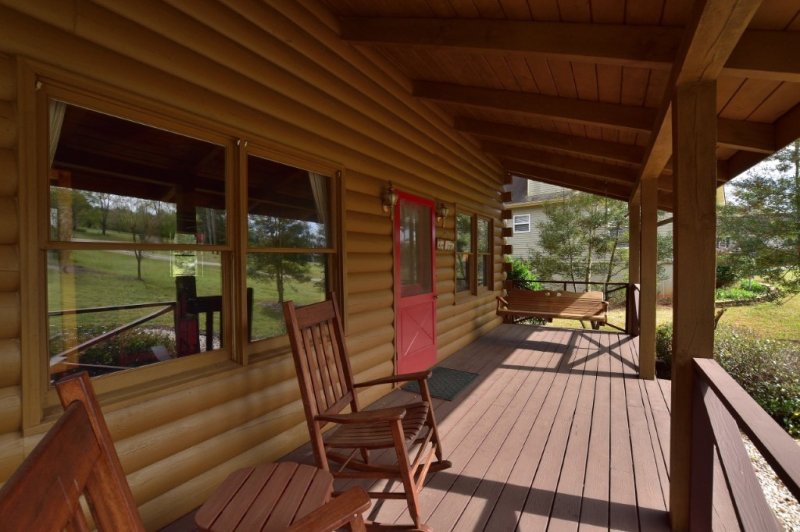 Property image 3 at 211 Knotty Pine Court, Westminster, SC 29693