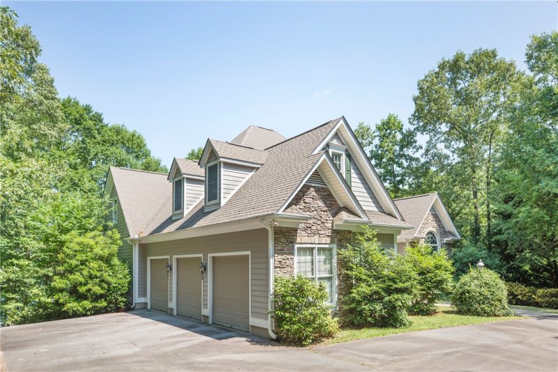 Property image 5 at 207 Starboard Side, Anderson, SC 29625